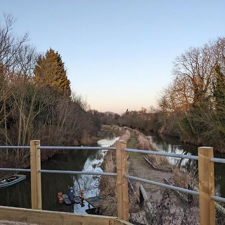 Peacock Lake Glamping Nottingham Eksteriør billede