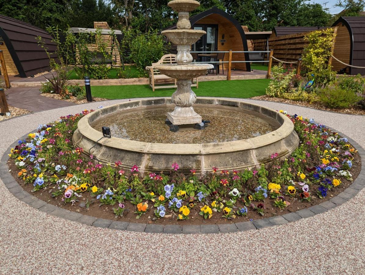 Peacock Lake Glamping Nottingham Eksteriør billede