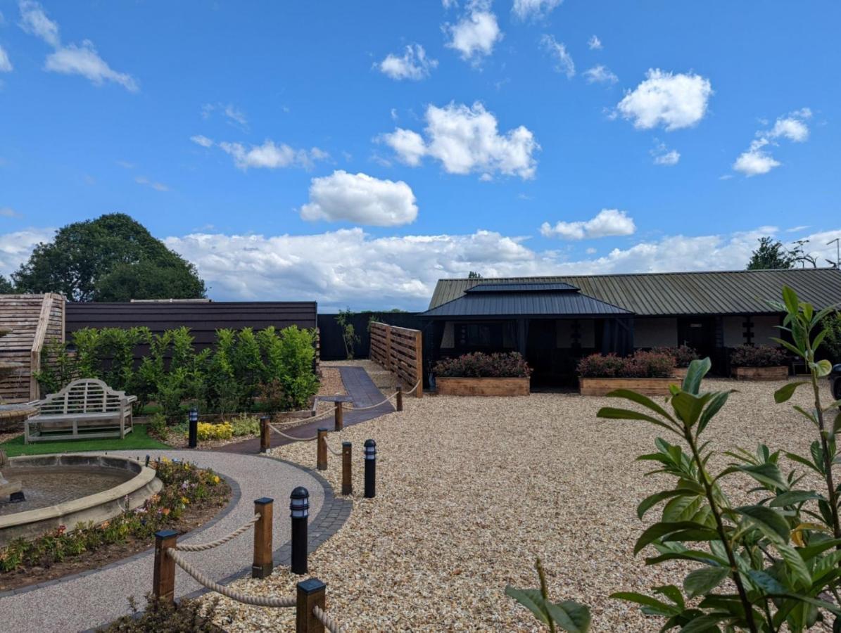 Peacock Lake Glamping Nottingham Eksteriør billede