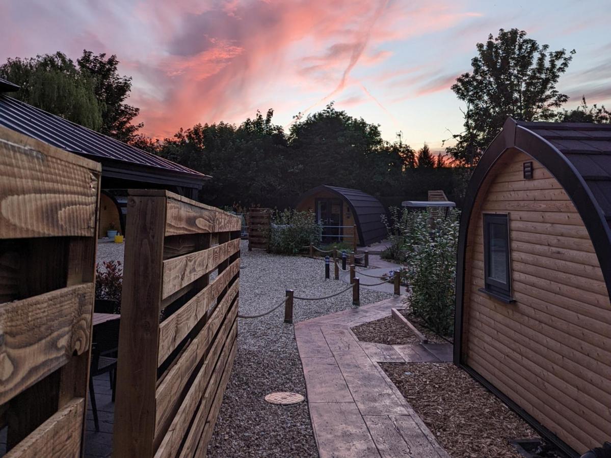 Peacock Lake Glamping Nottingham Eksteriør billede
