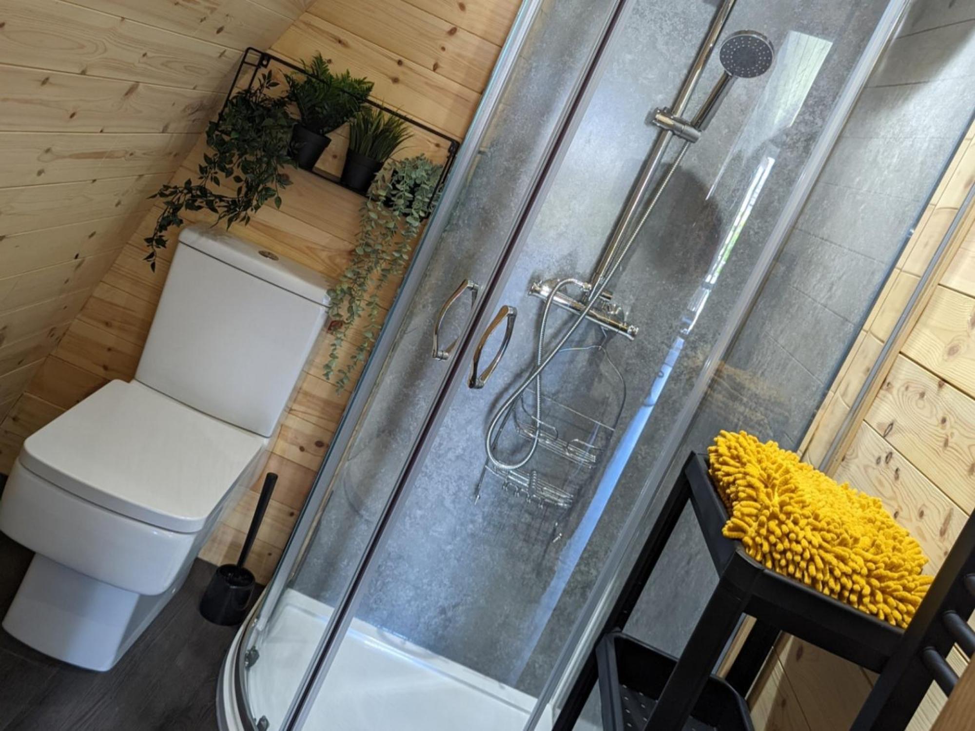 Peacock Lake Glamping Nottingham Værelse billede