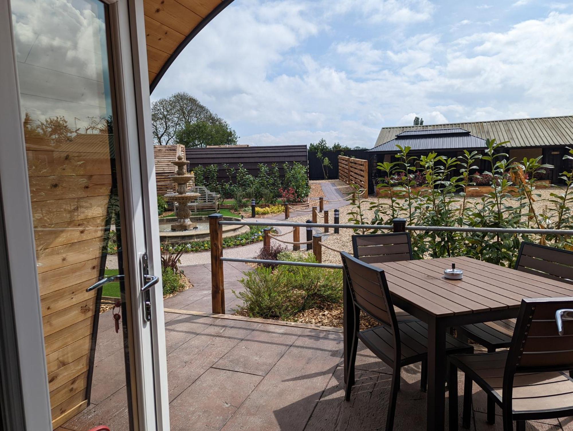 Peacock Lake Glamping Nottingham Værelse billede